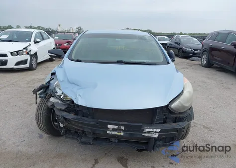 2013 Hyundai Elantra Gls z USA, uszkodzony, nr VIN KMHDH4AE8DU522820